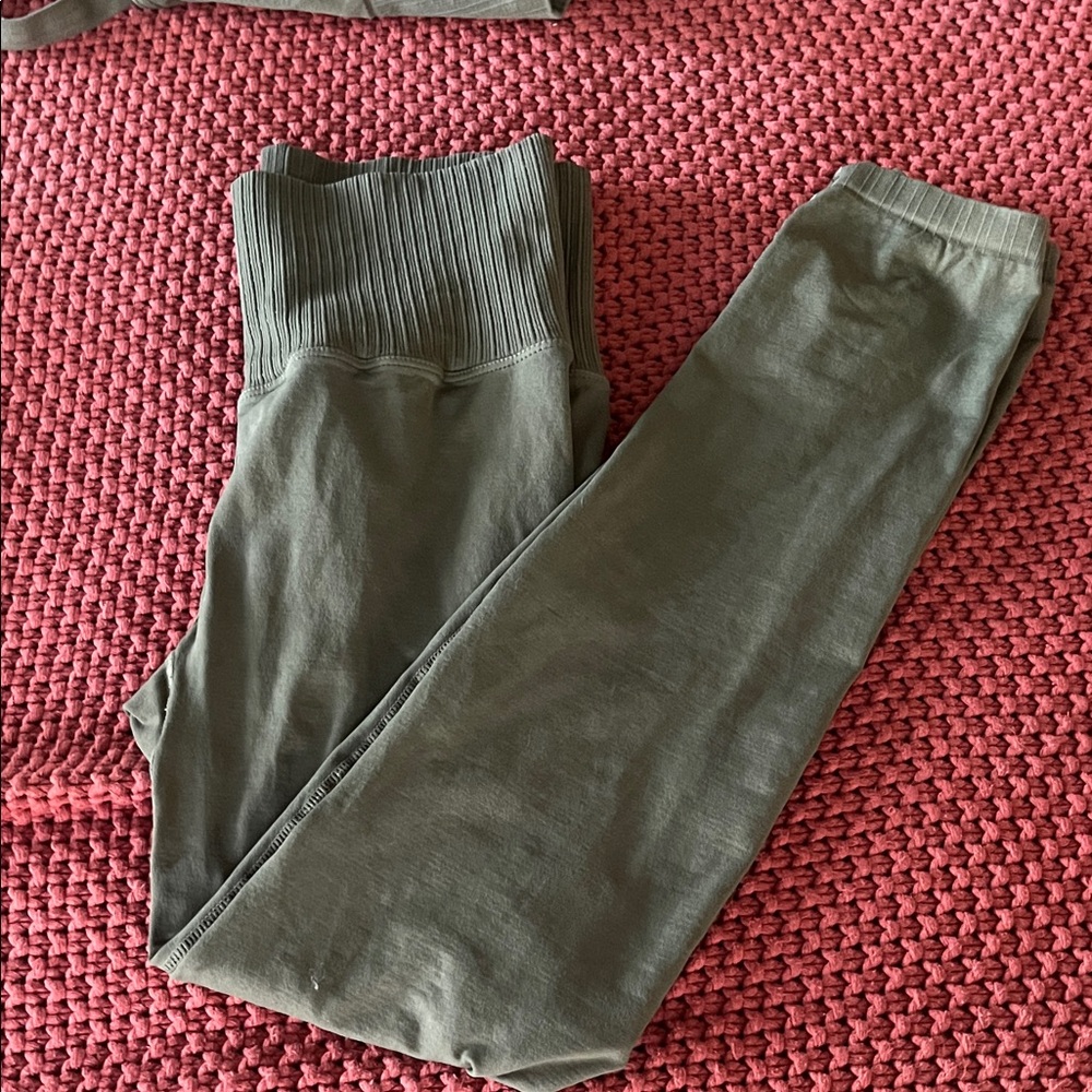 FP Movement by Free People Olive Leggings and Top set